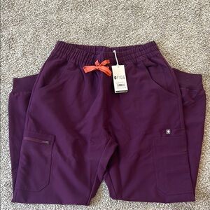 Figs high waisted Uman relaxed jogger in deep purple size medium NWT